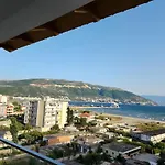 Panorama View Apt, 150M To Beach, 750M Lungo Mare
