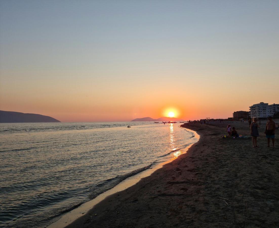 Panorama View Apt, 150m To Beach, 750m Lungo Mare