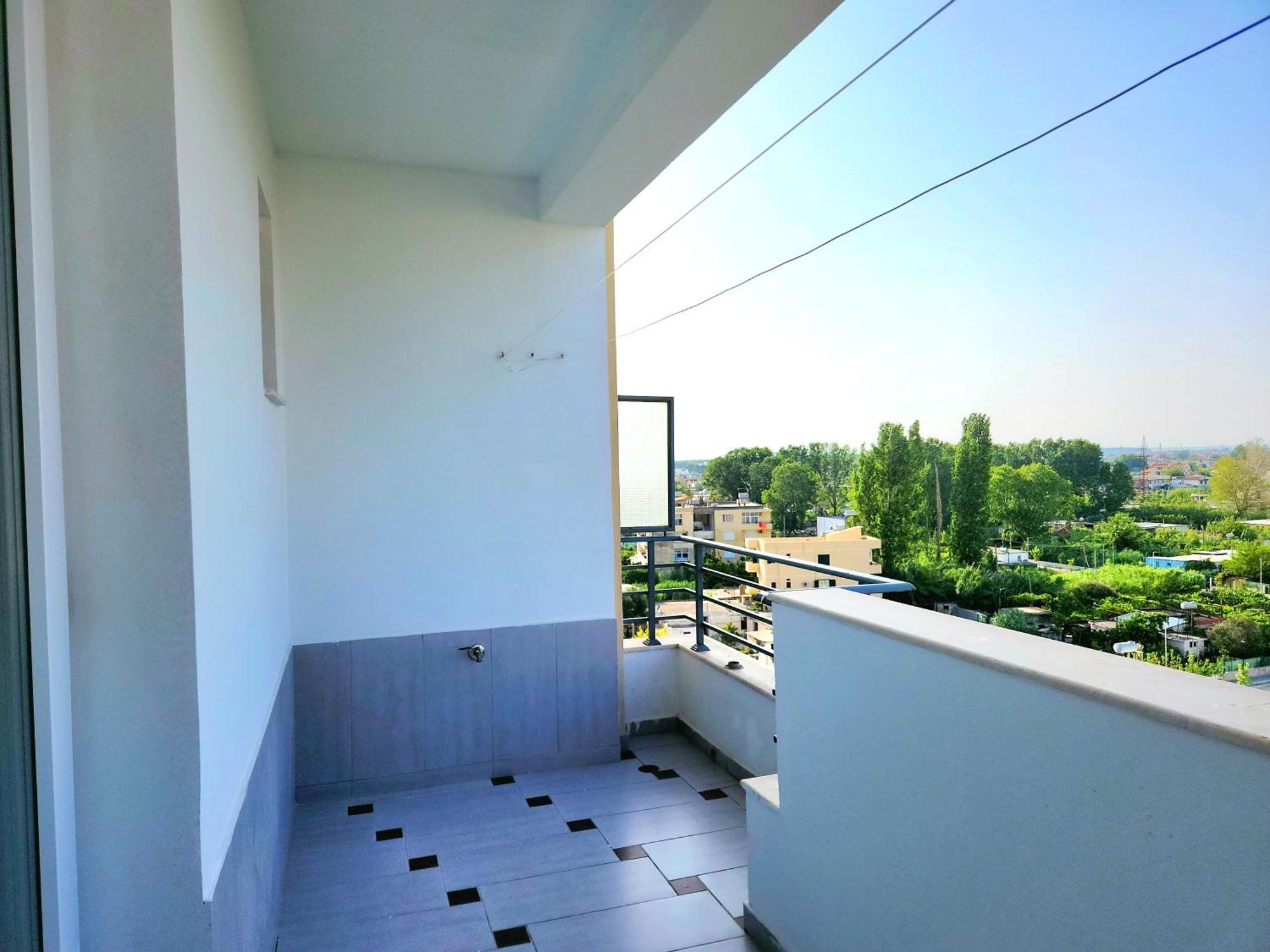 Panorama View Apt, 150m To Beach, 750m Lungo Mare Apartament