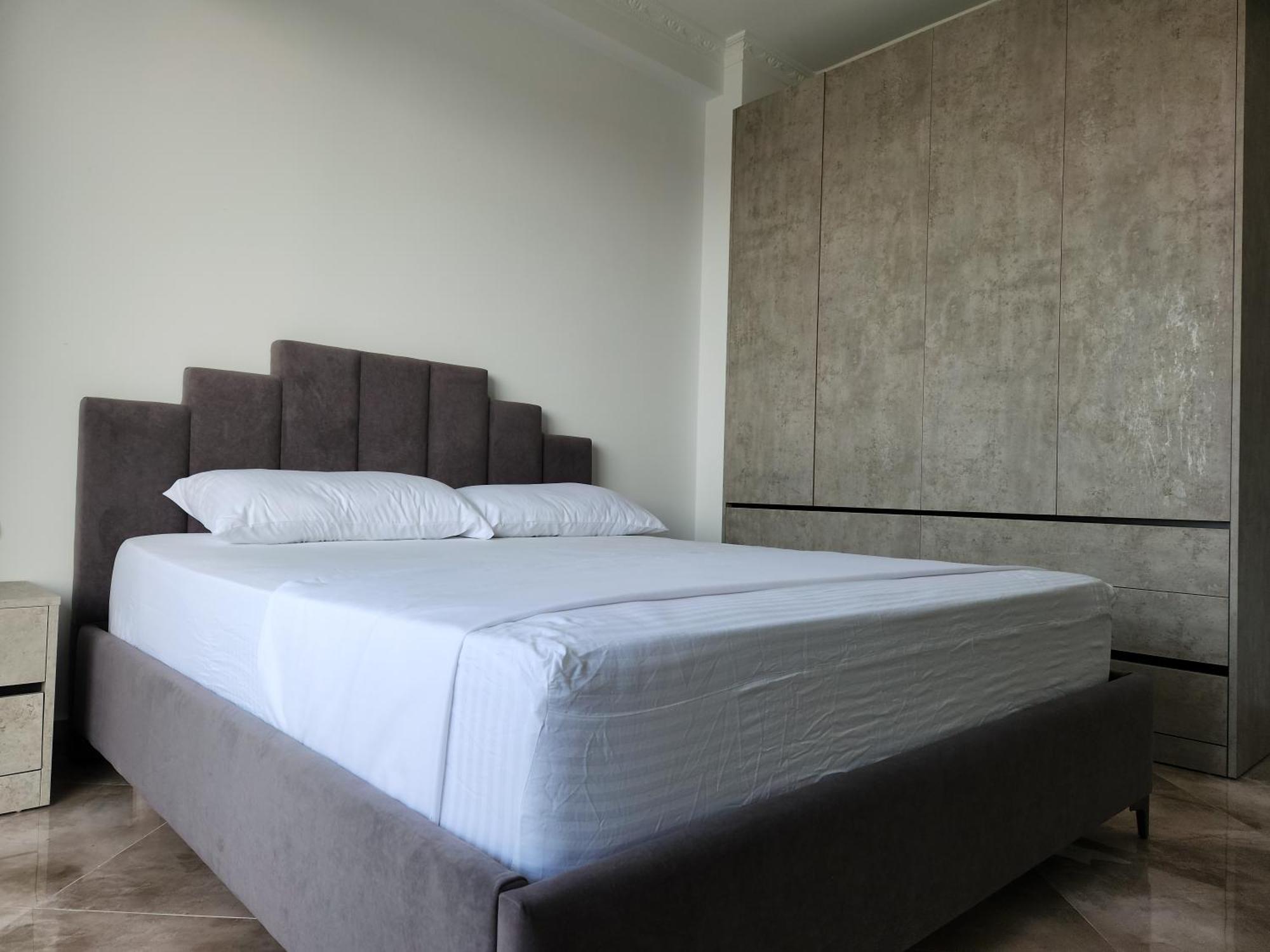 Panorama View Apt, 150m To Beach, 750m Lungo Mare Apartment *